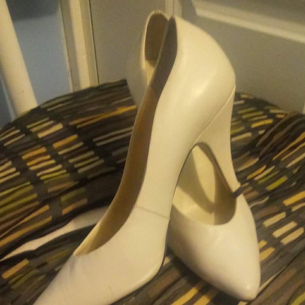 RUSH HOURS HEELS